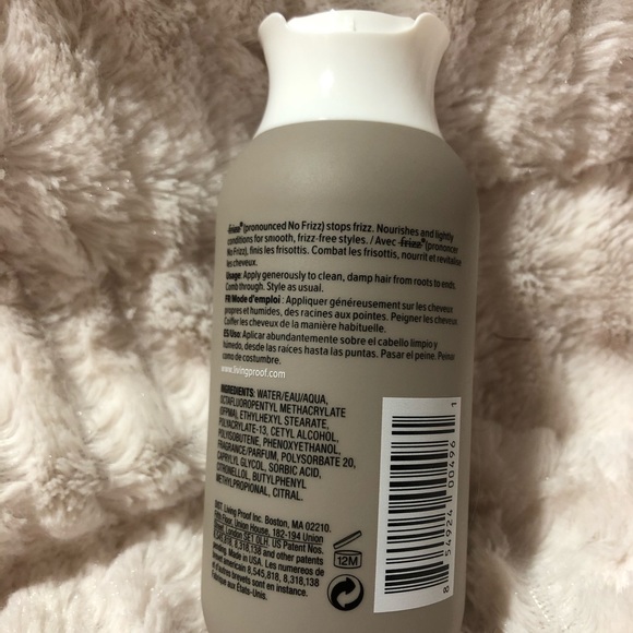 Living Proof Nourishing Styling Cream - Picture 4 of 5